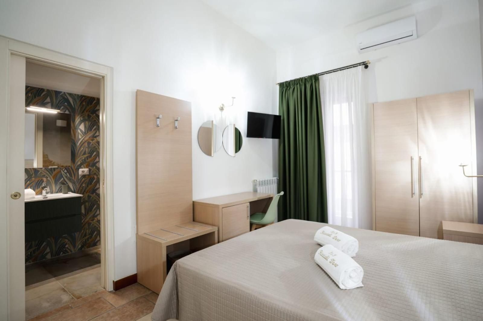 Double Room with Private Bathroom