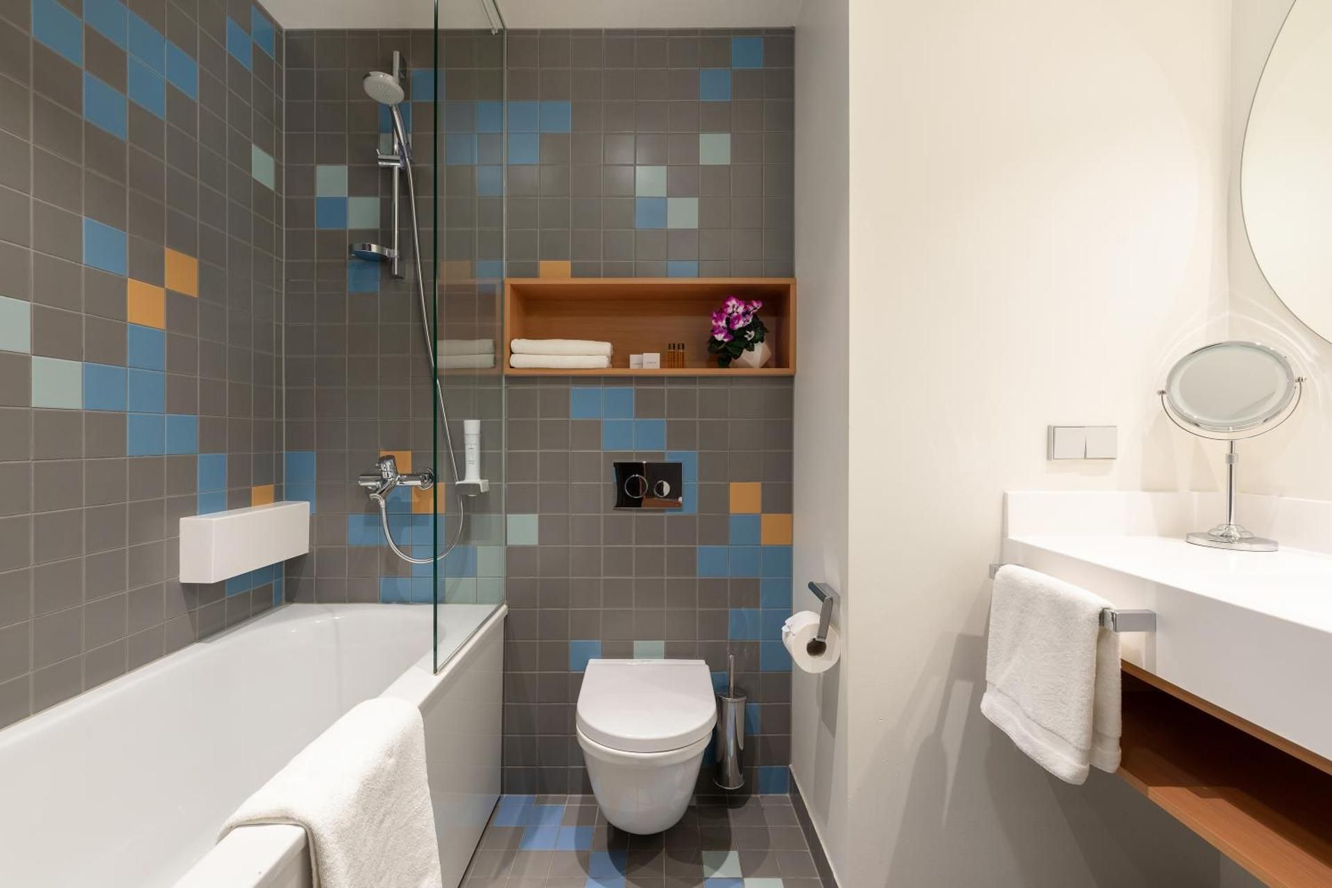 Superior Double or Twin Room With Bath