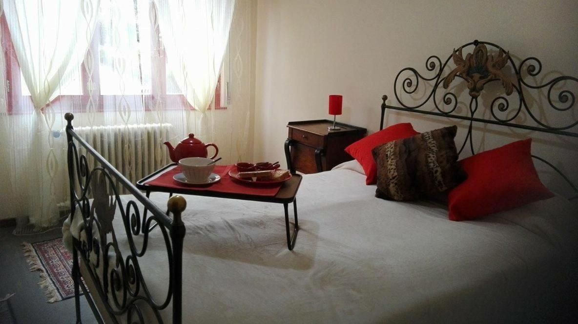 Double Room with Private External Bathroom