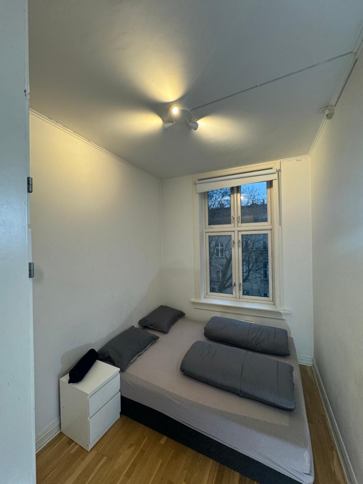 Double Room with Shared Bathroom