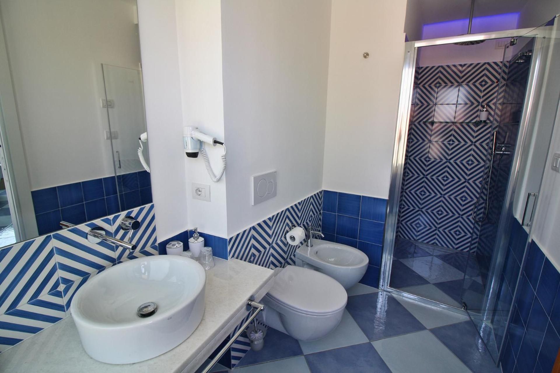 Triple Room with Private Bathroom