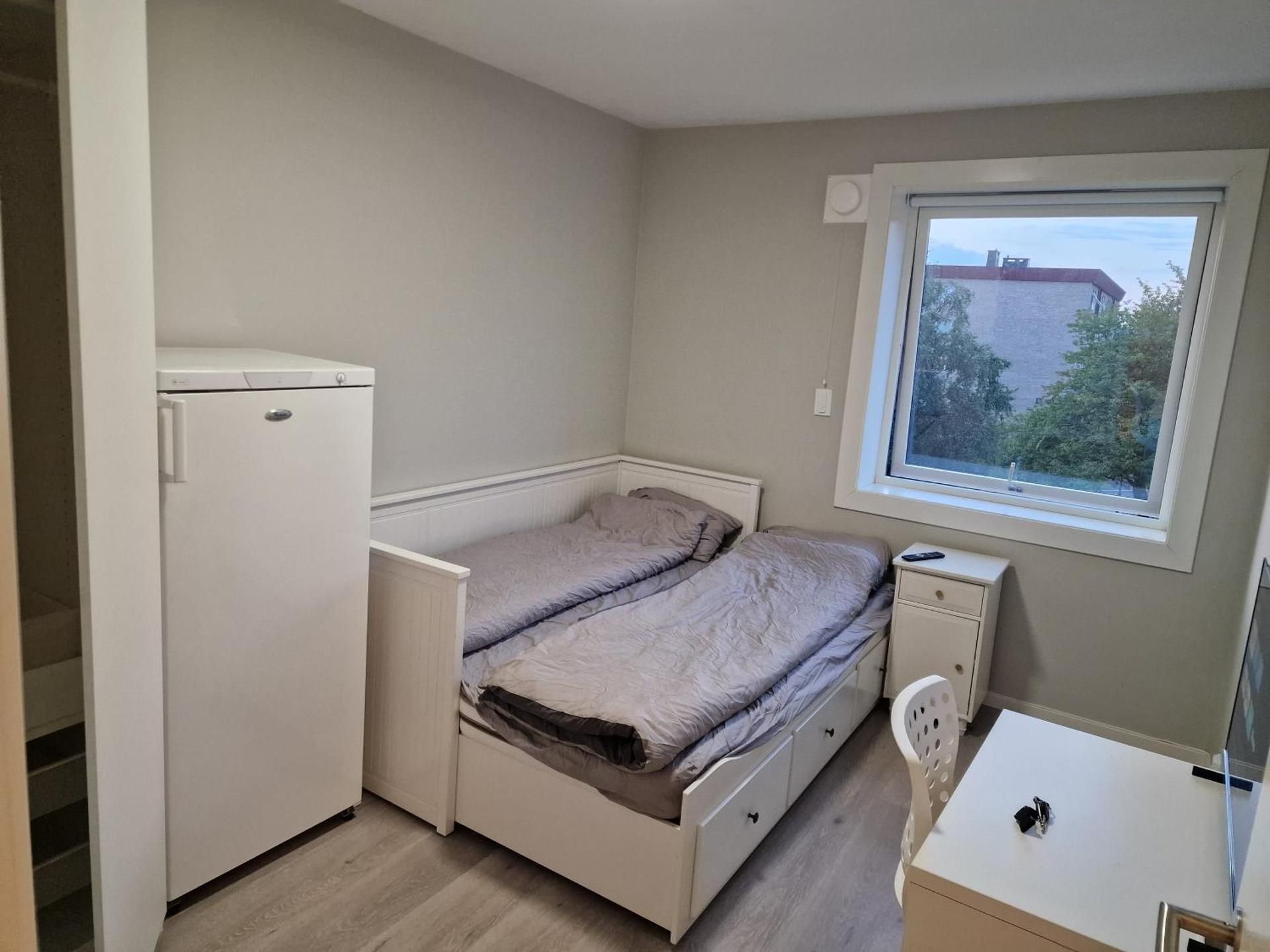 Double Room with Shared Bathroom