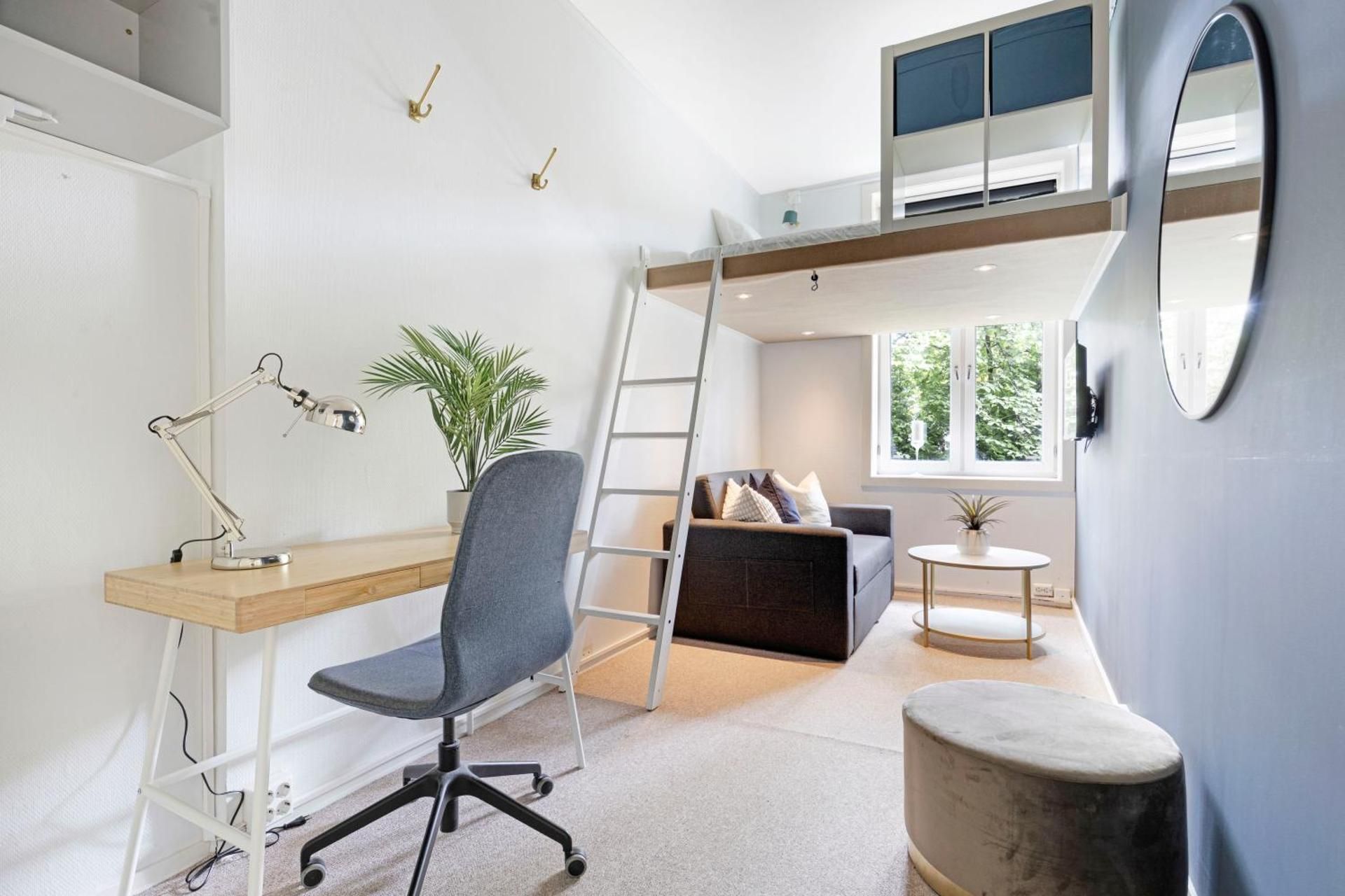 Triple Room with Shared Bathroom