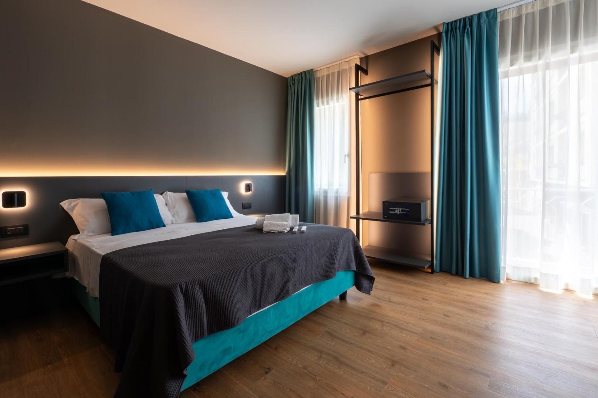 Levelup Double Room with Terrace