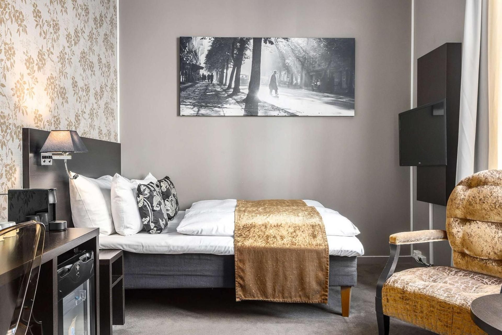 Superior Single Room