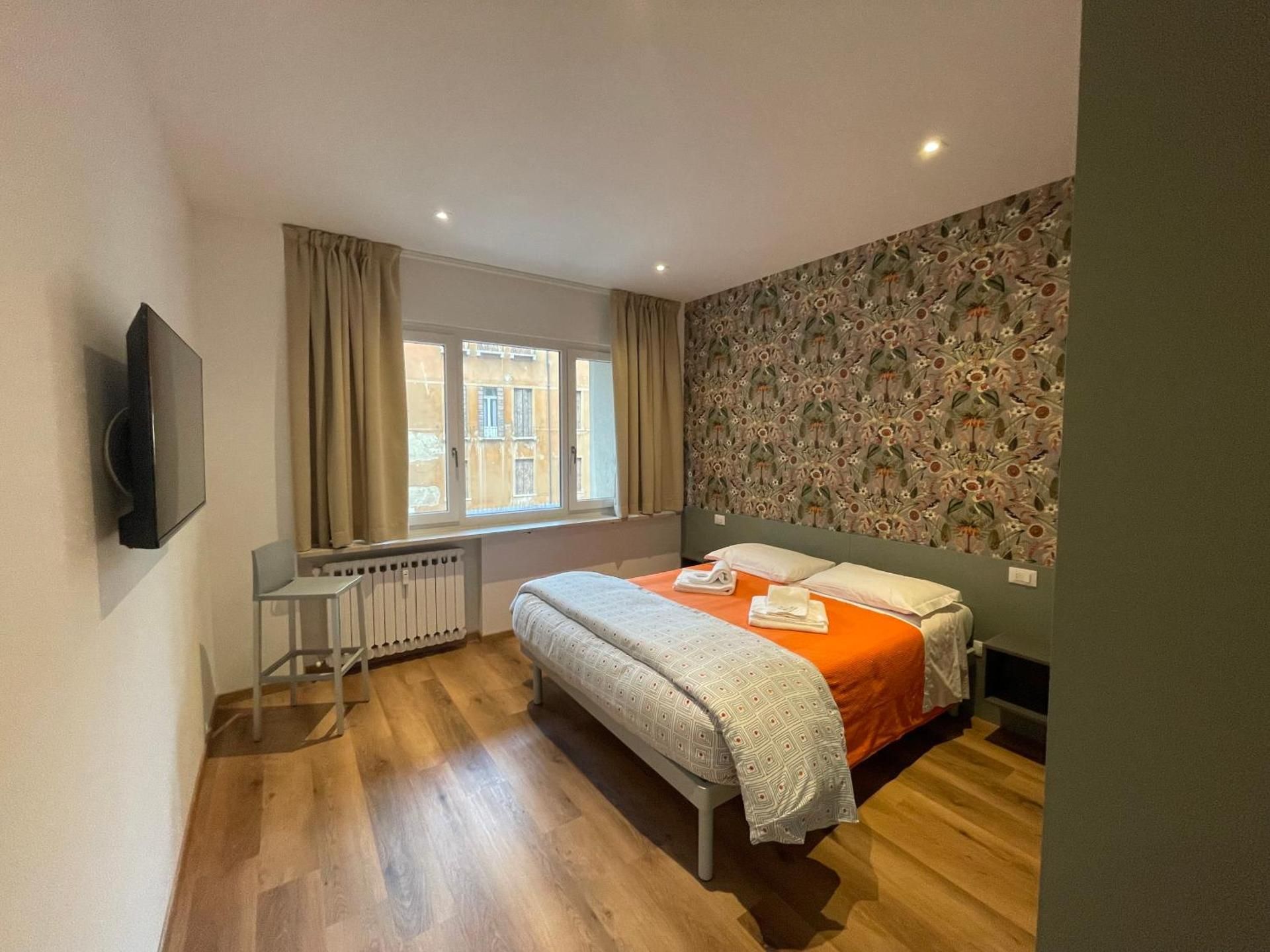 PIO X Apartments Treviso One-Bedroom Apartment