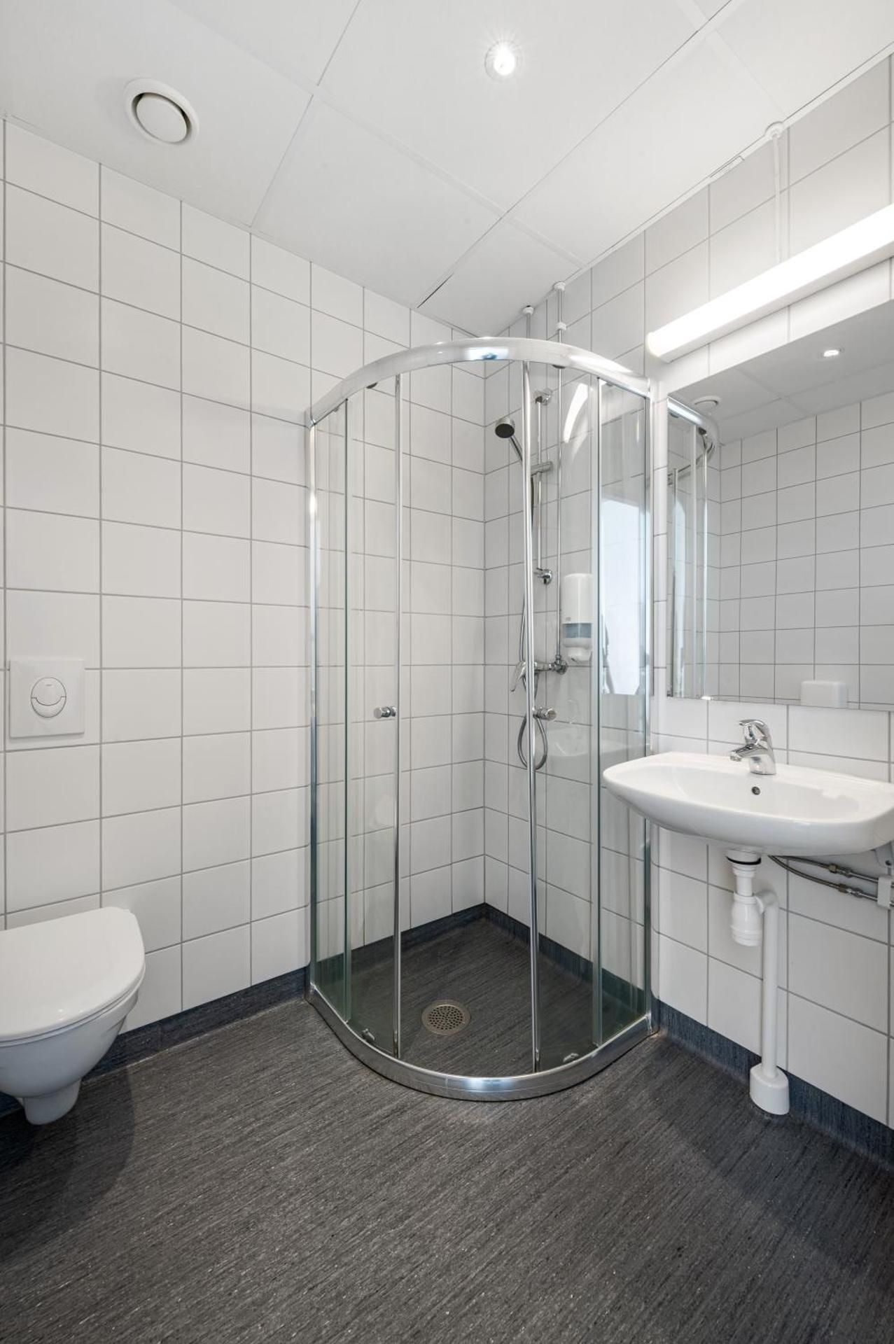 Economy Quadruple Room