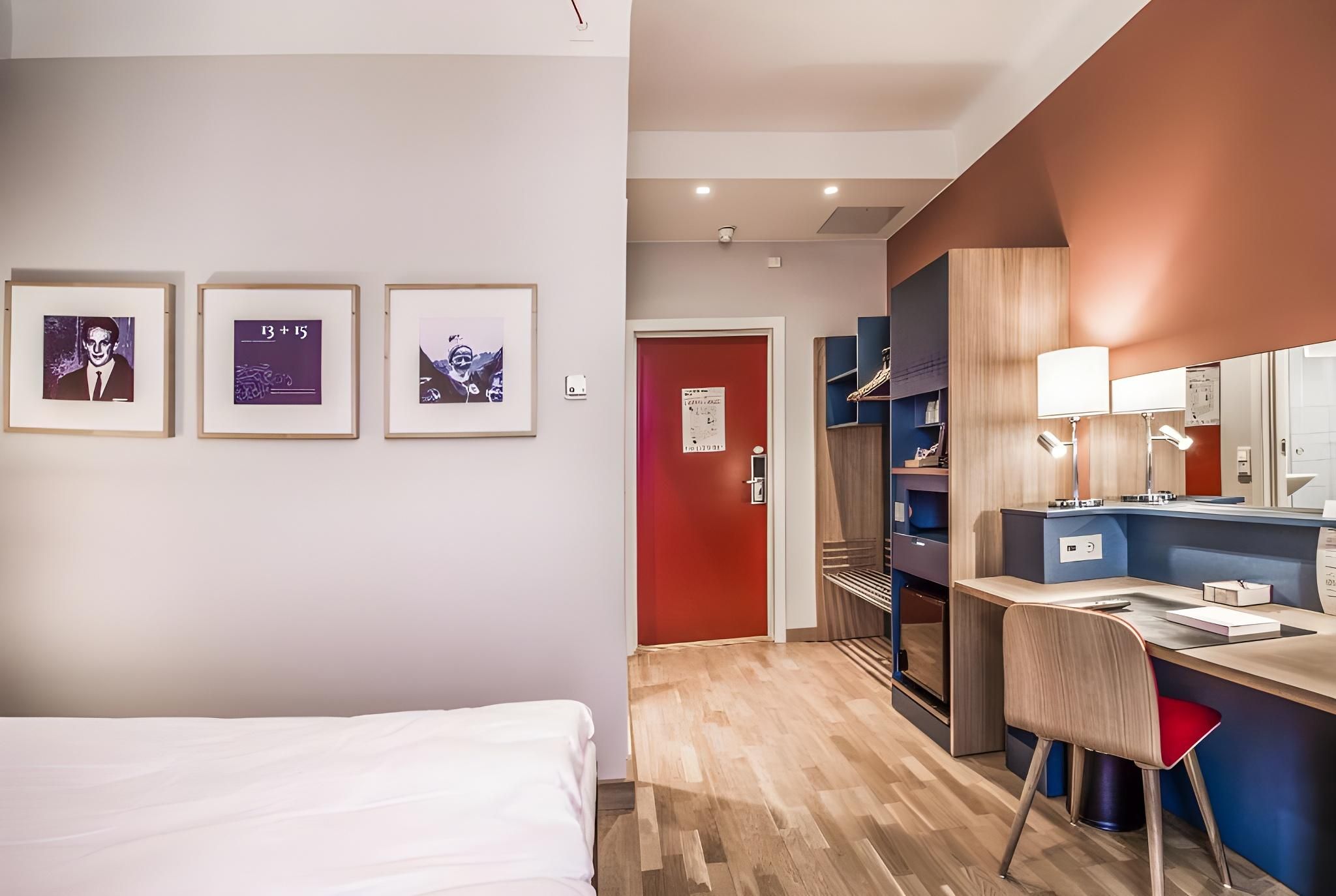 Single Room