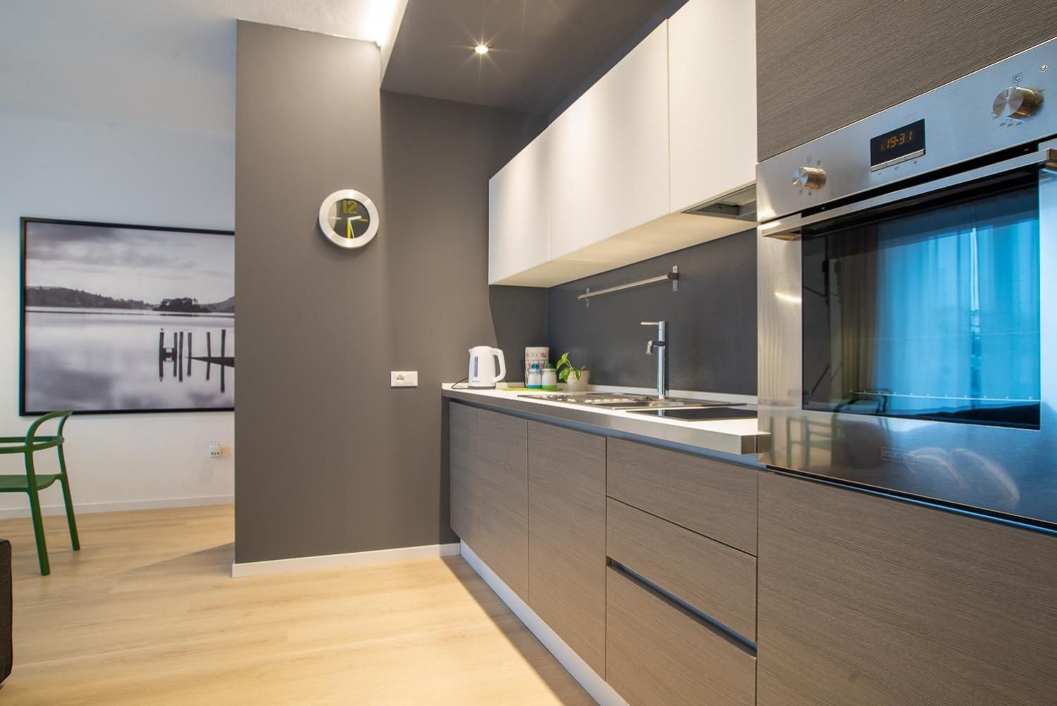 BR Treviso Train Station Apartments One-Bedroom Apartment 3