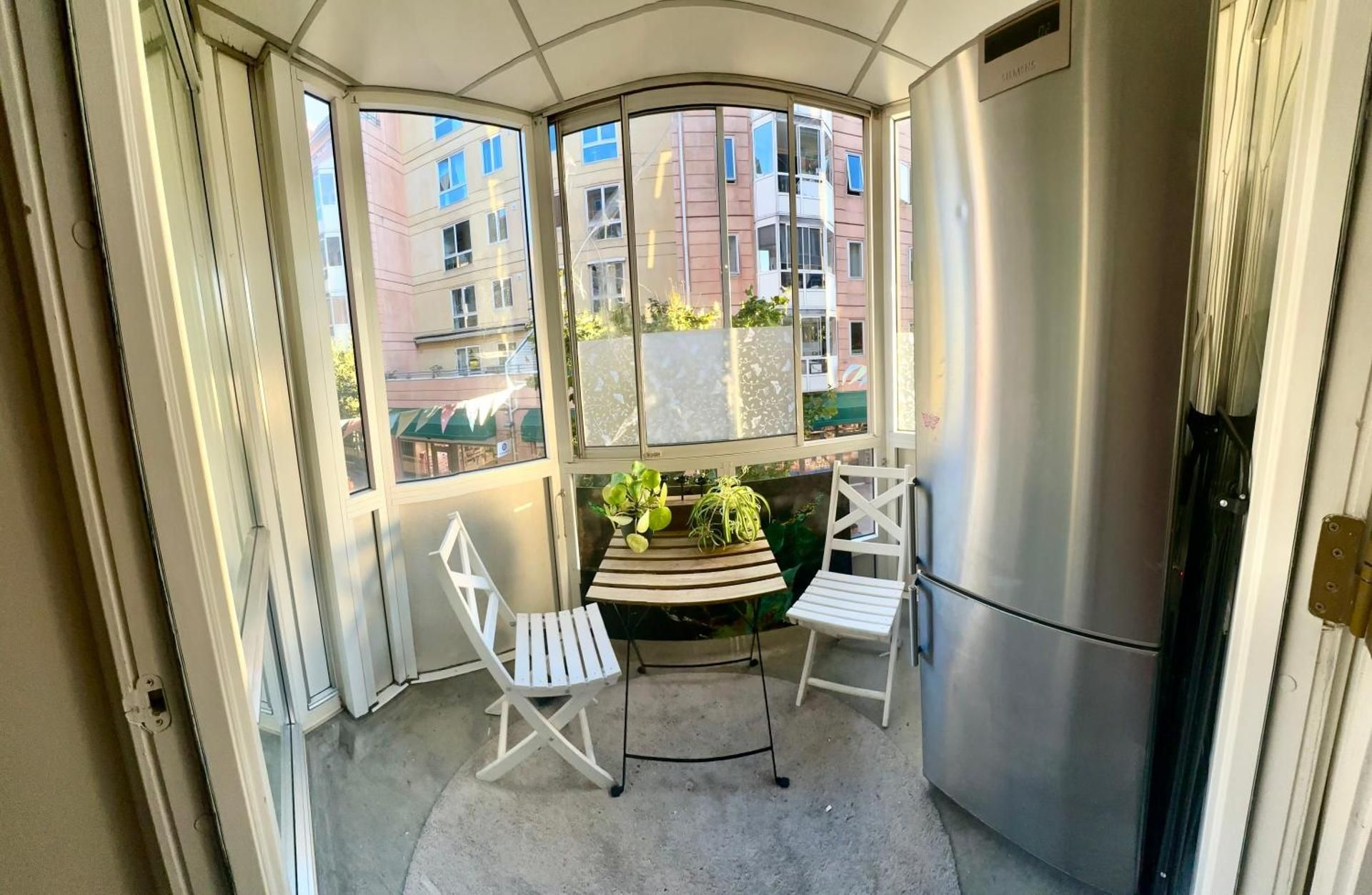 Apartment with Balcony
