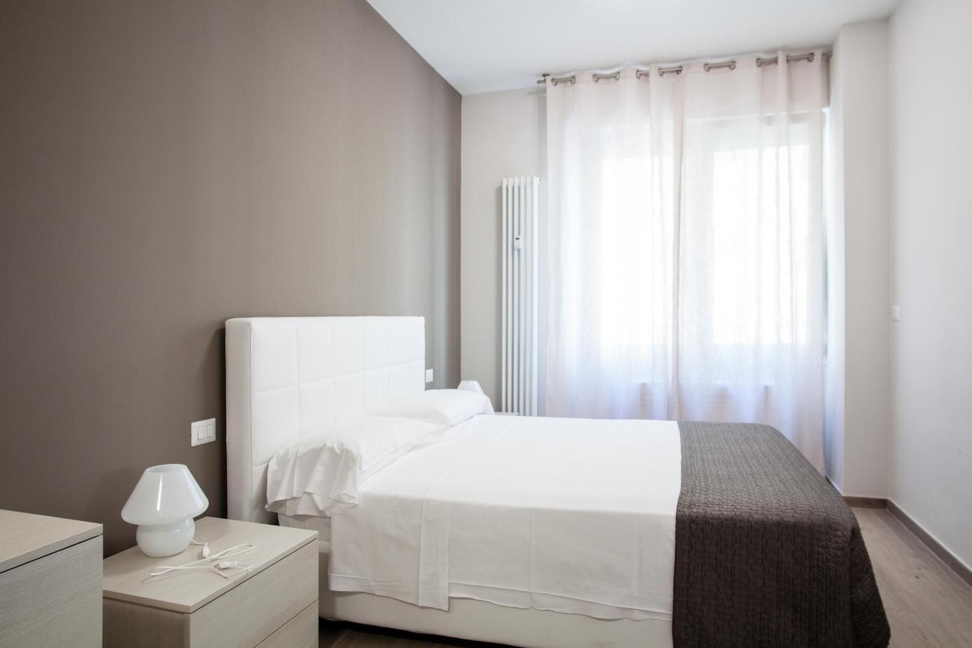 One-Bedroom Apartment (3 Adults)