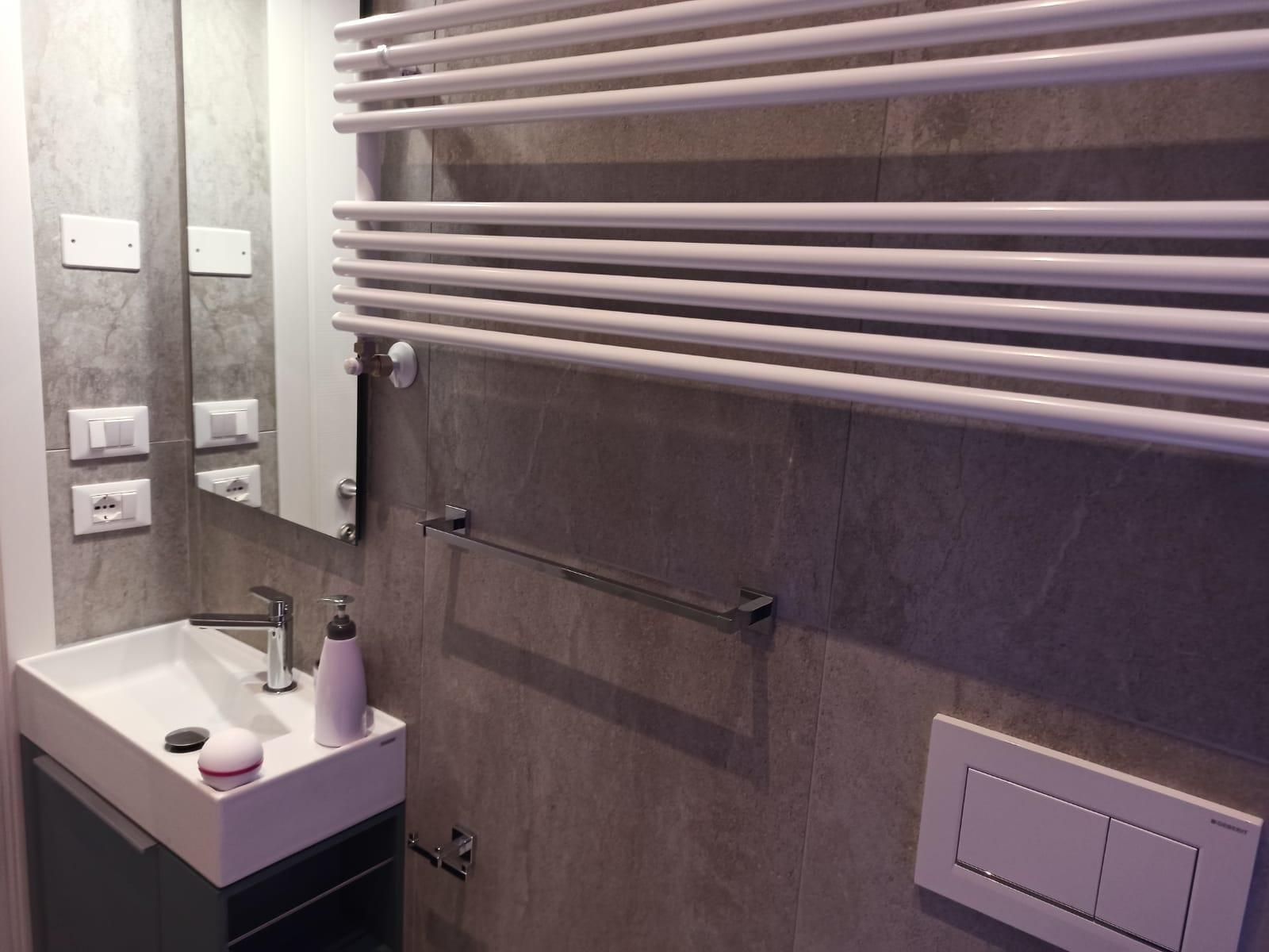 85b8cf4f2524160e5f8afac8acf41d24