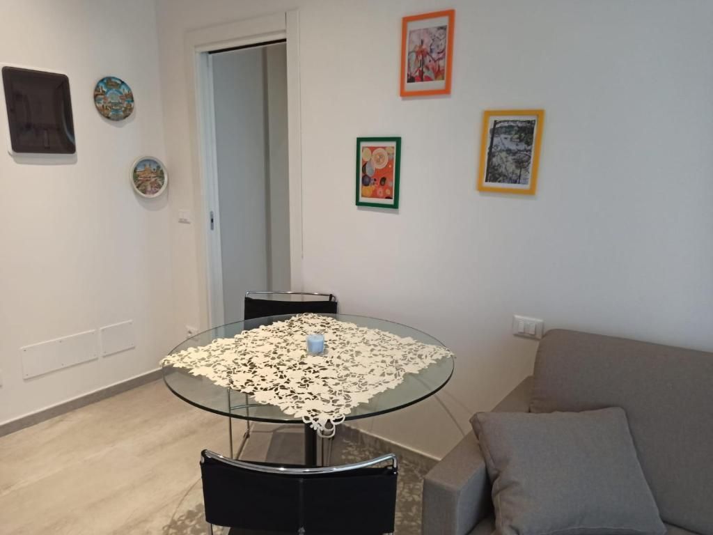 f073588c7214c6d5d6b3ddaa7d3dfce9