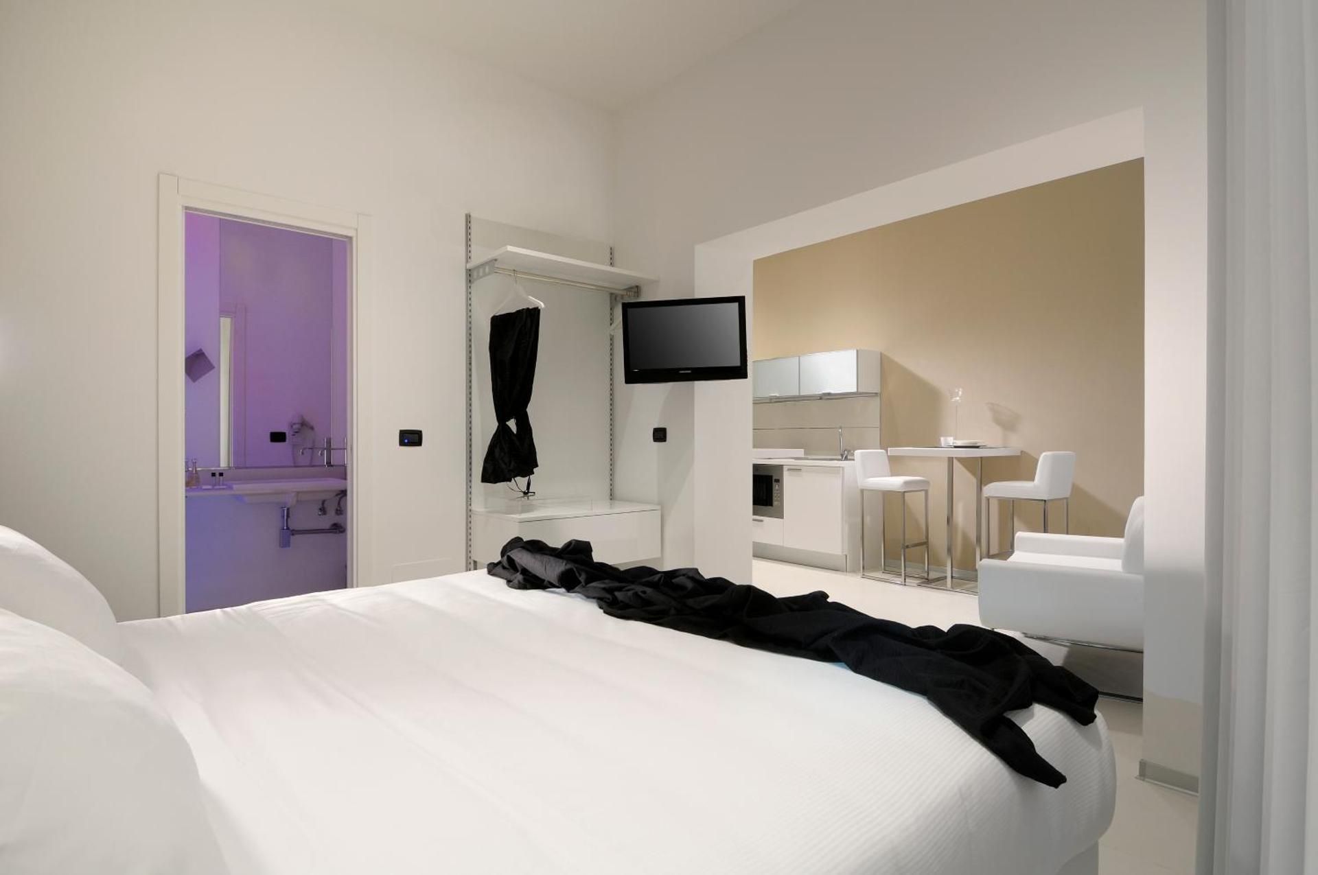 Hotel Metropolitan Studio Apartment - Annex