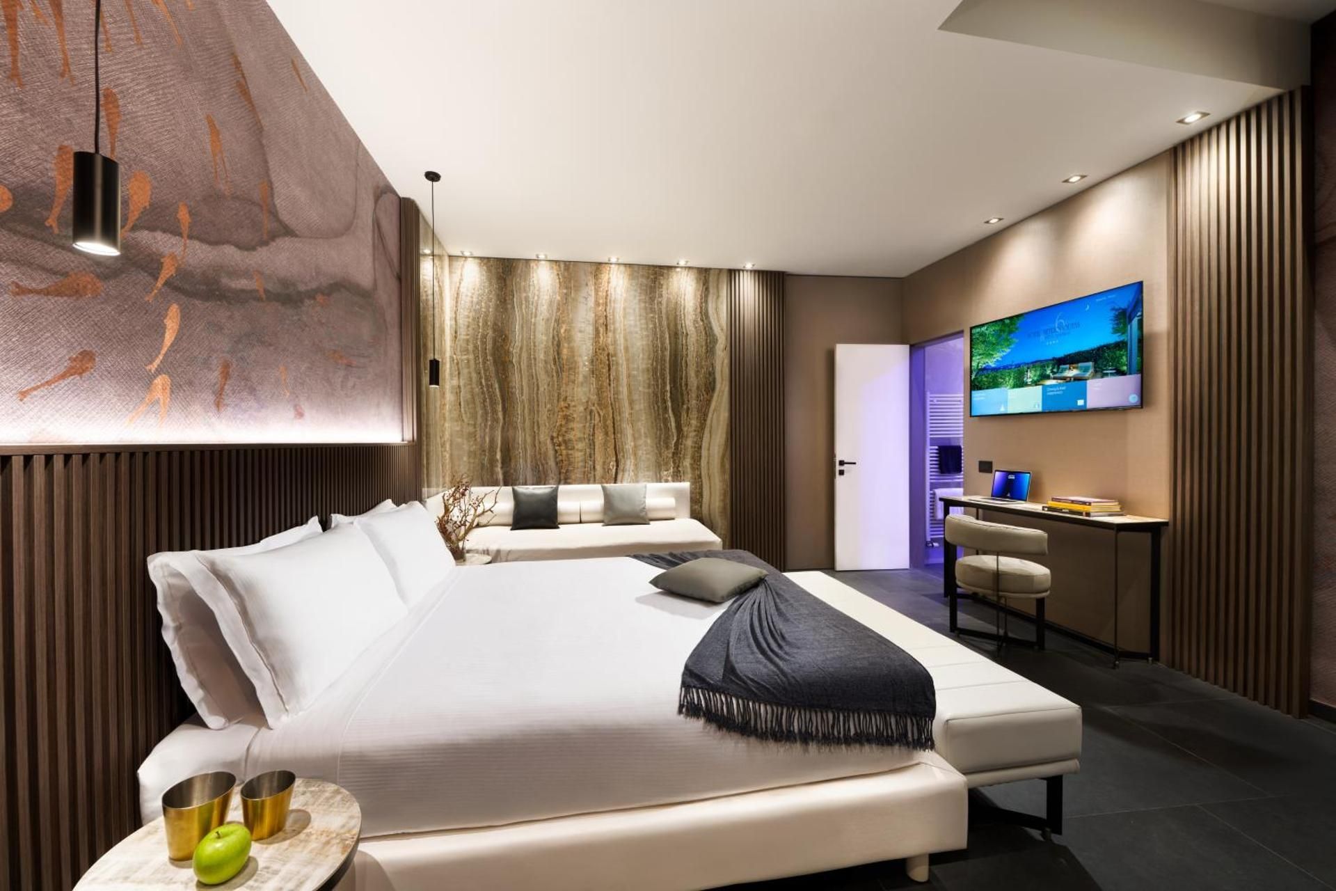 Premium Suite