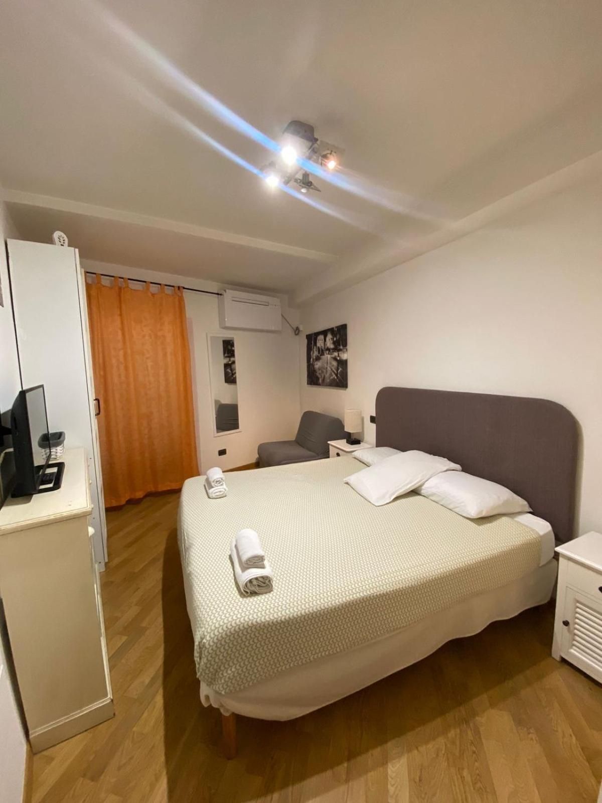 B&B and Home La Piazzetta della Pioggia Twin Room 2