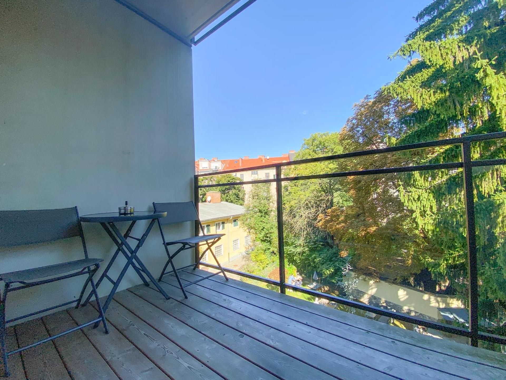 Small Deluxe Apartment