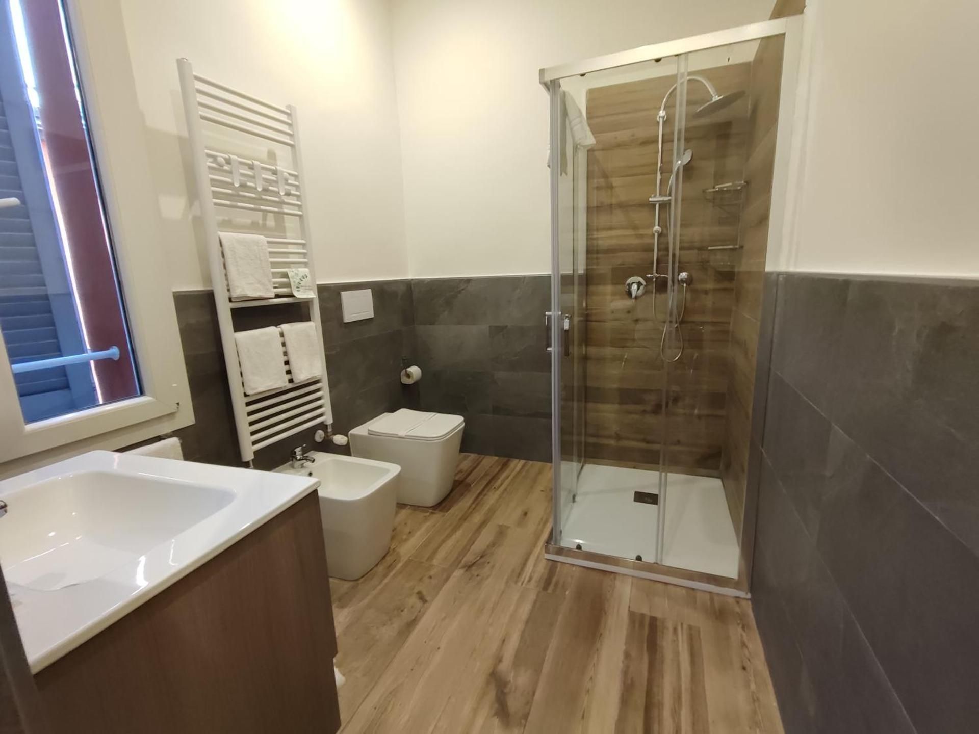 Triple Room with Private Bathroom