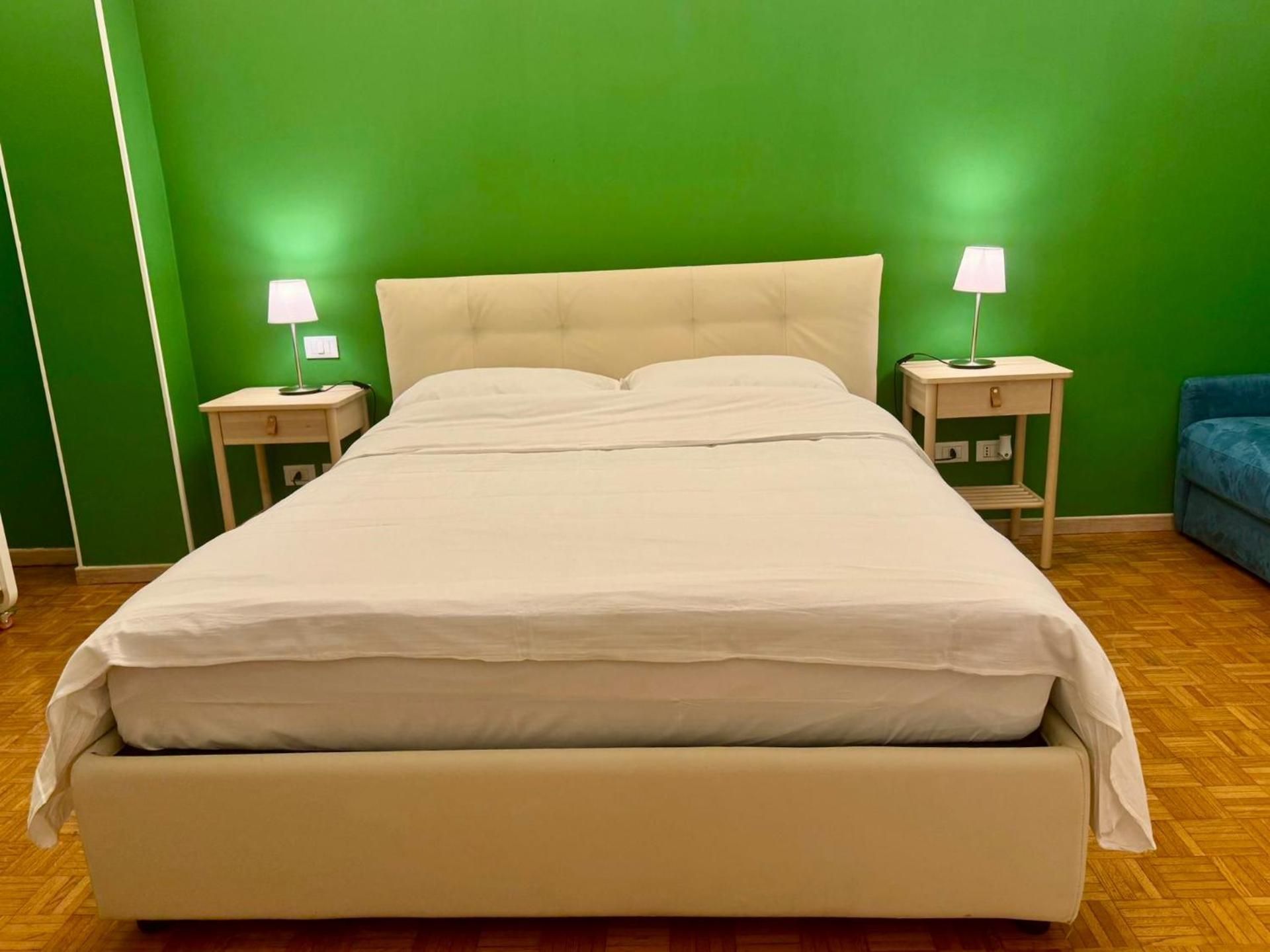 Double Room with Private External Bathroom