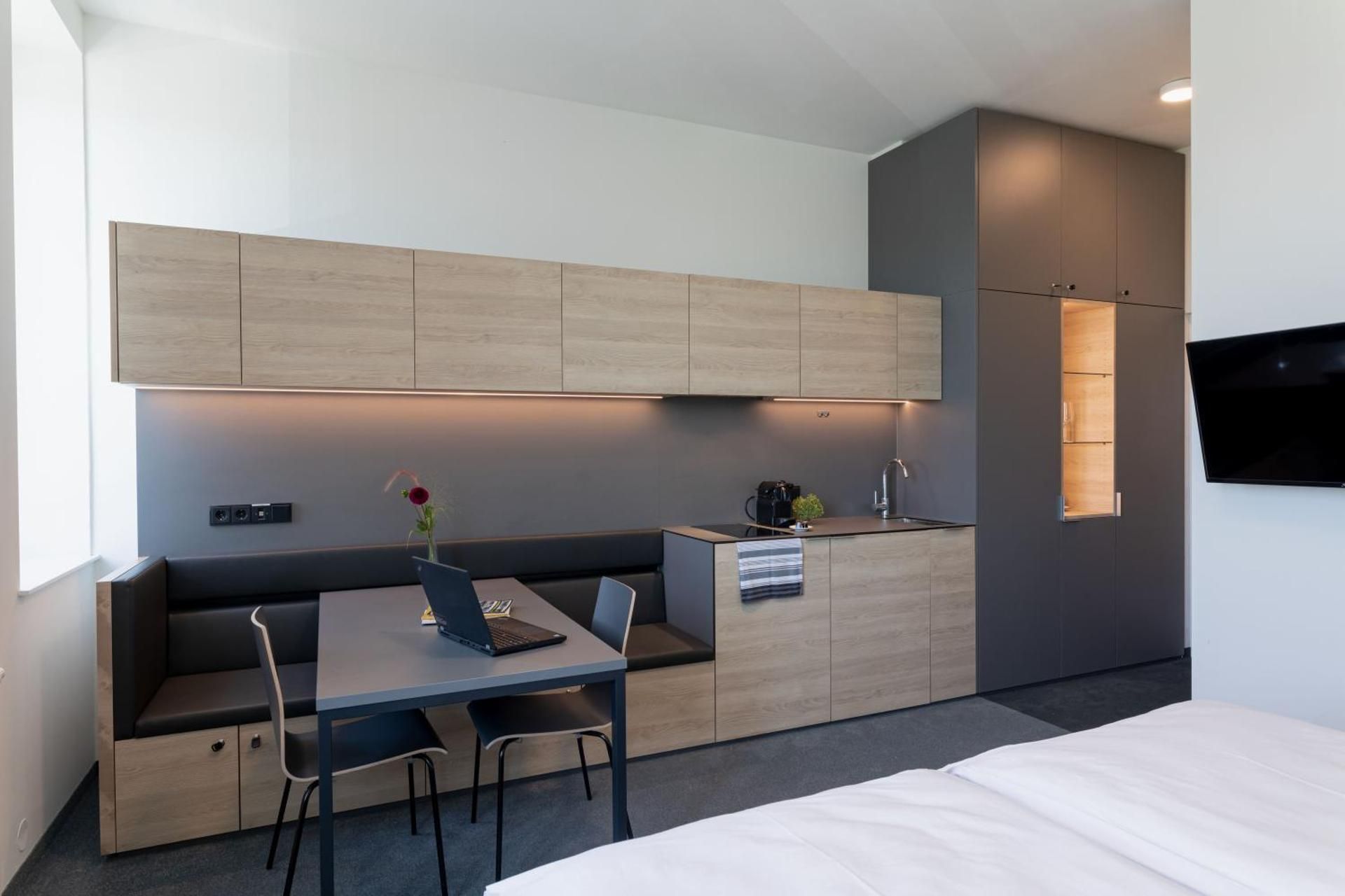 Business Apartment