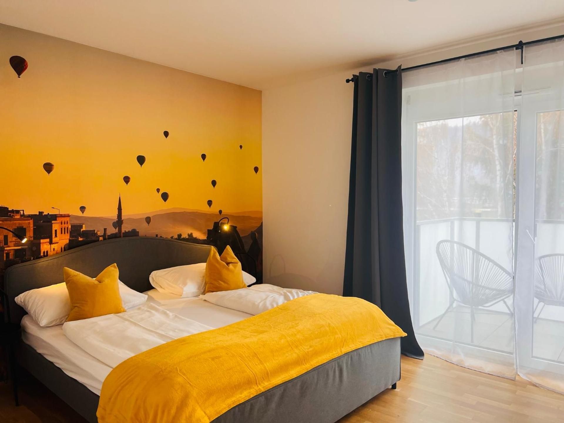 Deluxe Apartment
