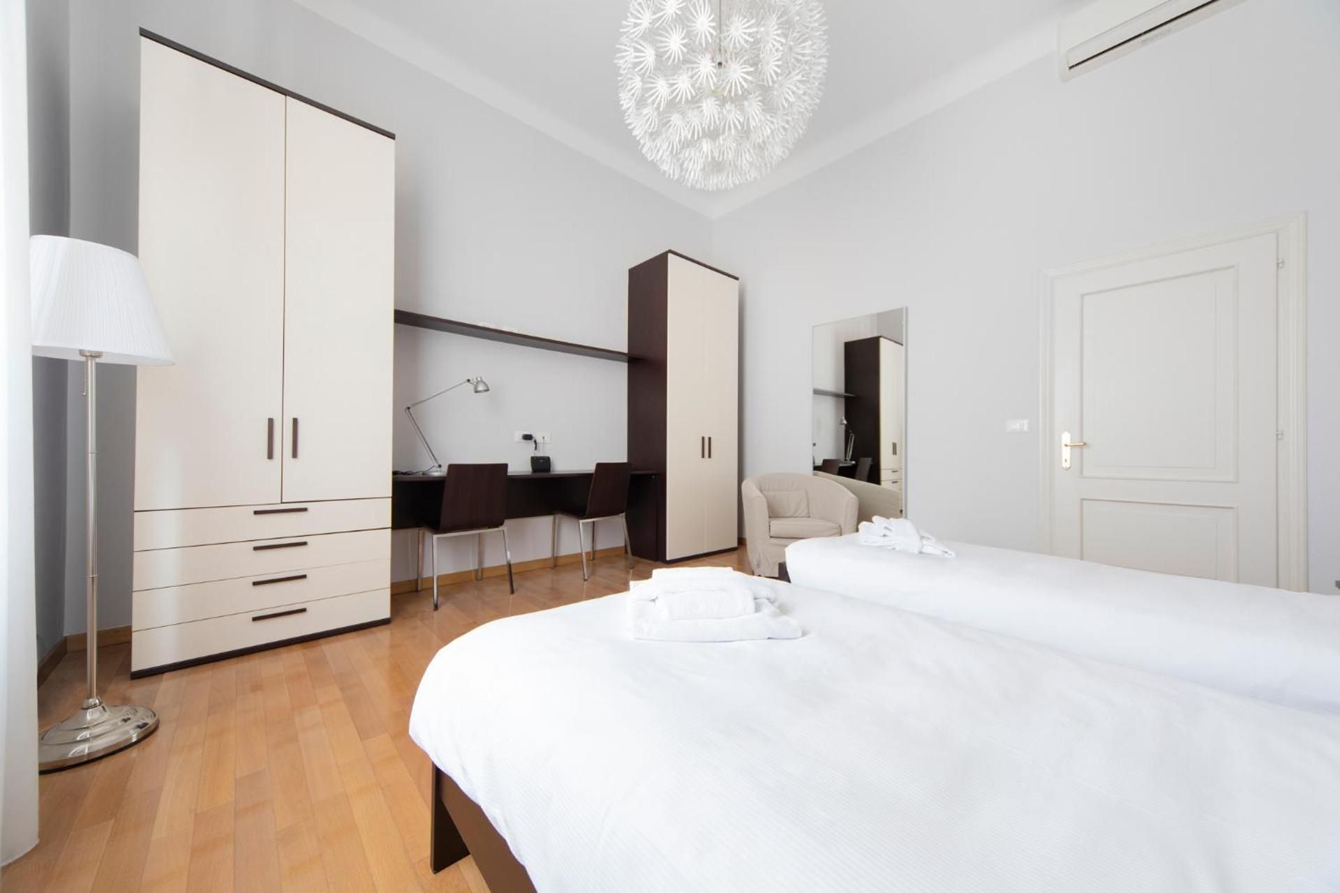 Superior Apartment with Balcony