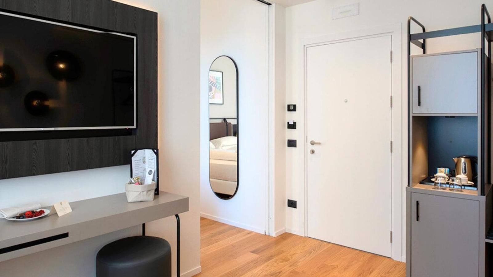 Queen Suite