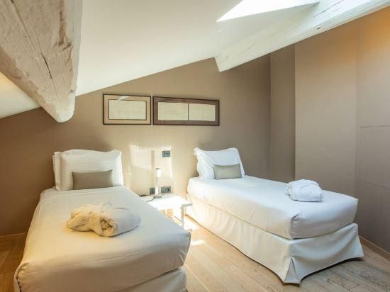 Imperial Suite