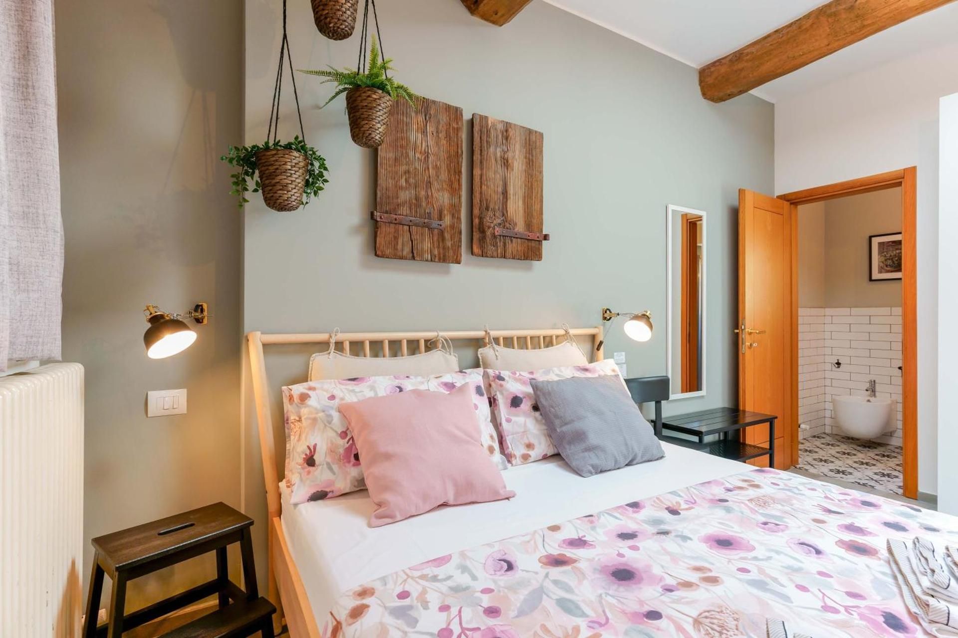 B&B Il Viaggio Bologna Double Room with Extra Bed