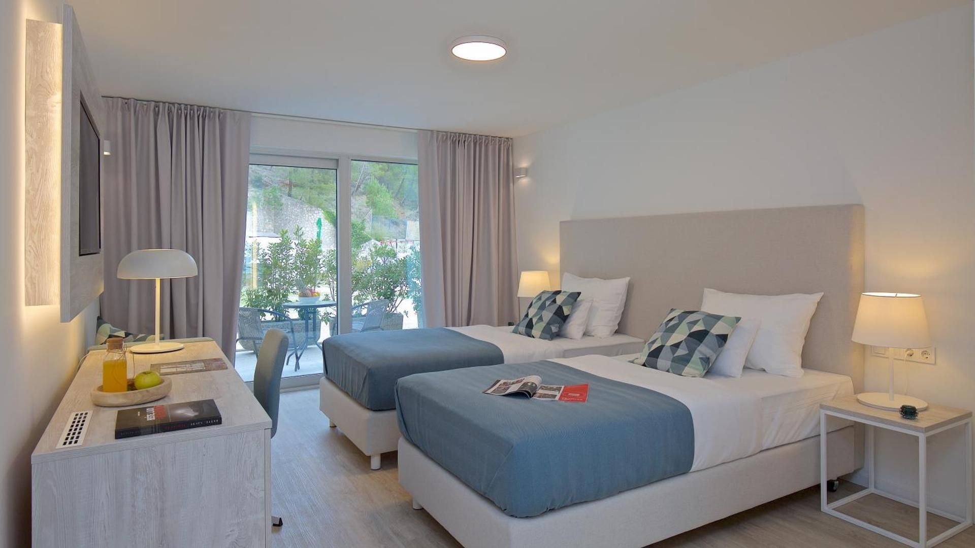 Deluxe Queen Room with Two Queen Beds