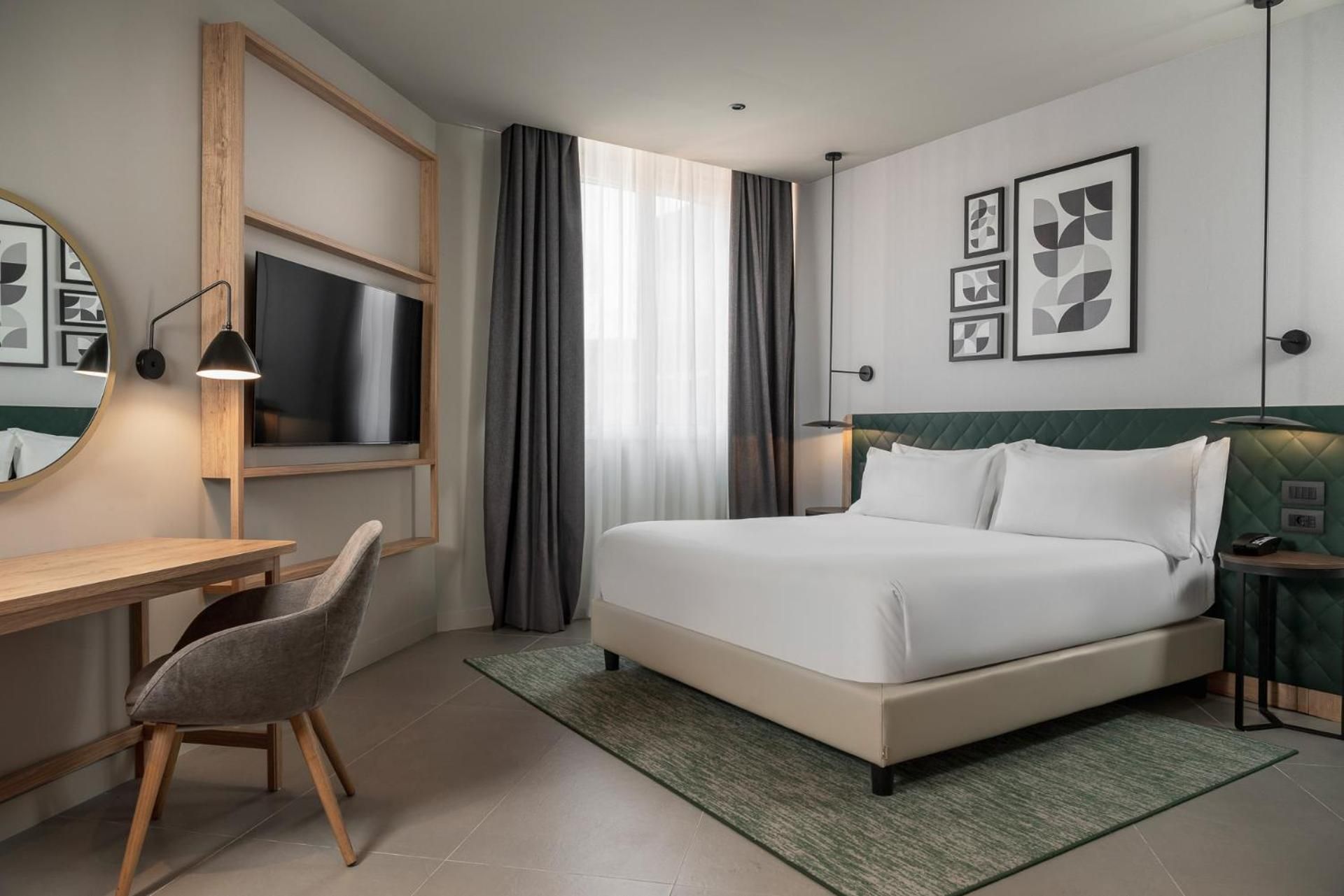King Room - Mobility Accessible 