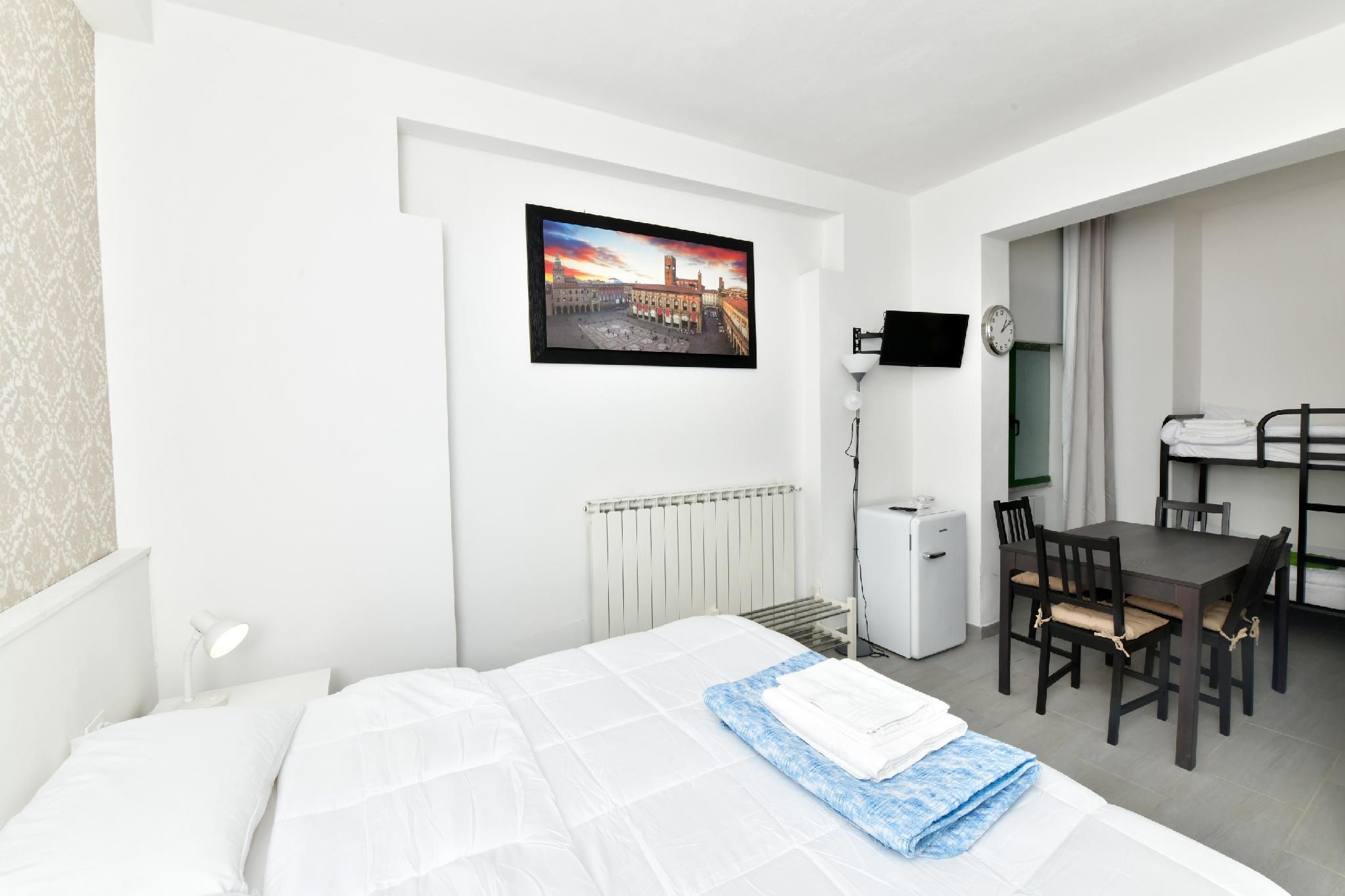 Familiare-Comfort-Bagno privato-Camera Familiare