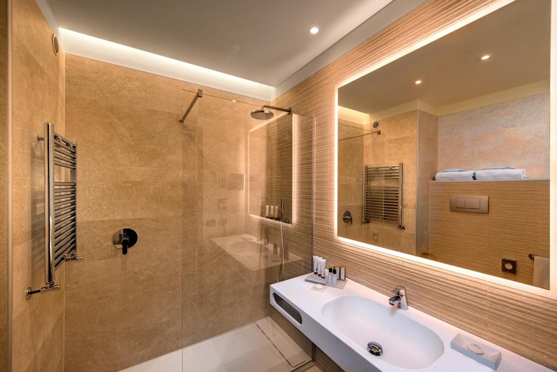 Aemilia Hotel Bologna Classic Double Room 3