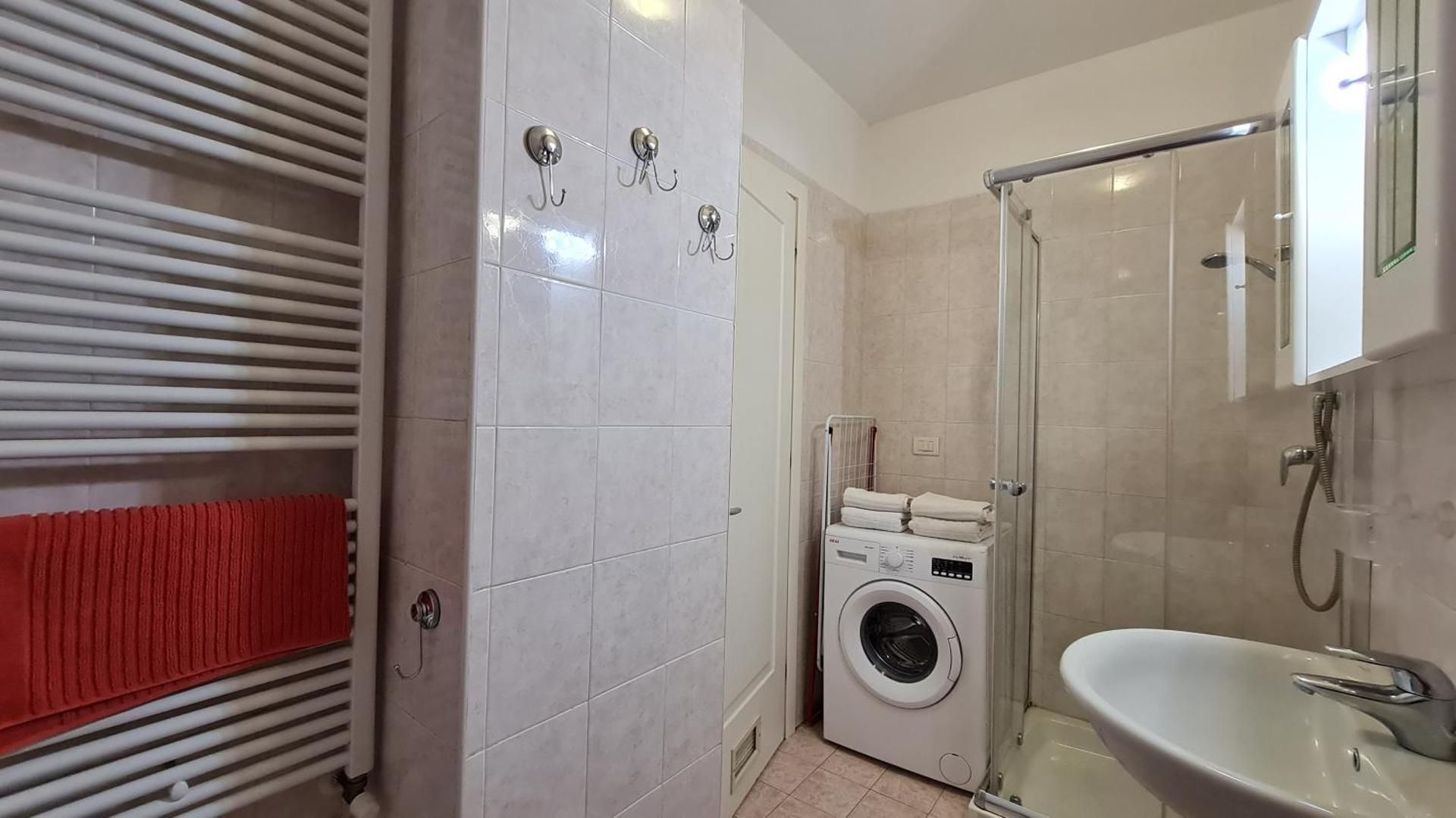 Fiorilli House - Fair District - Gratis Private Parking One-Bedroom Apartment 2