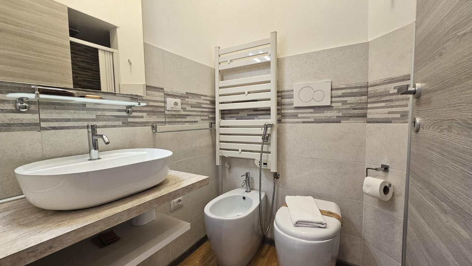 Comfort Triple Room with Shower