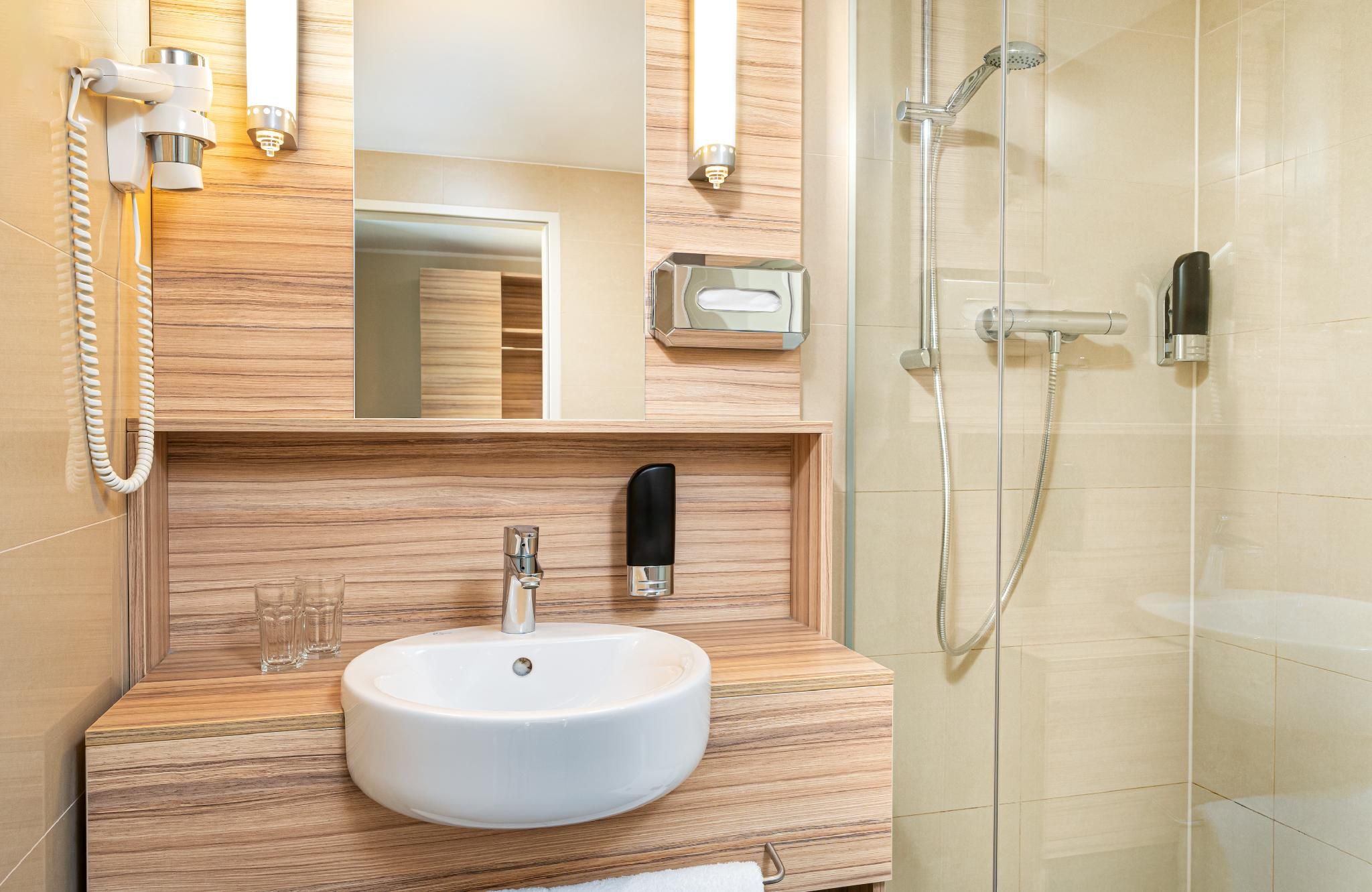 Leonardo Boutique Hotel Linz City Center Comfort Double 3