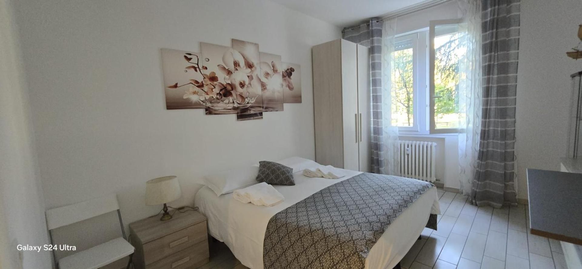 Large Double Room