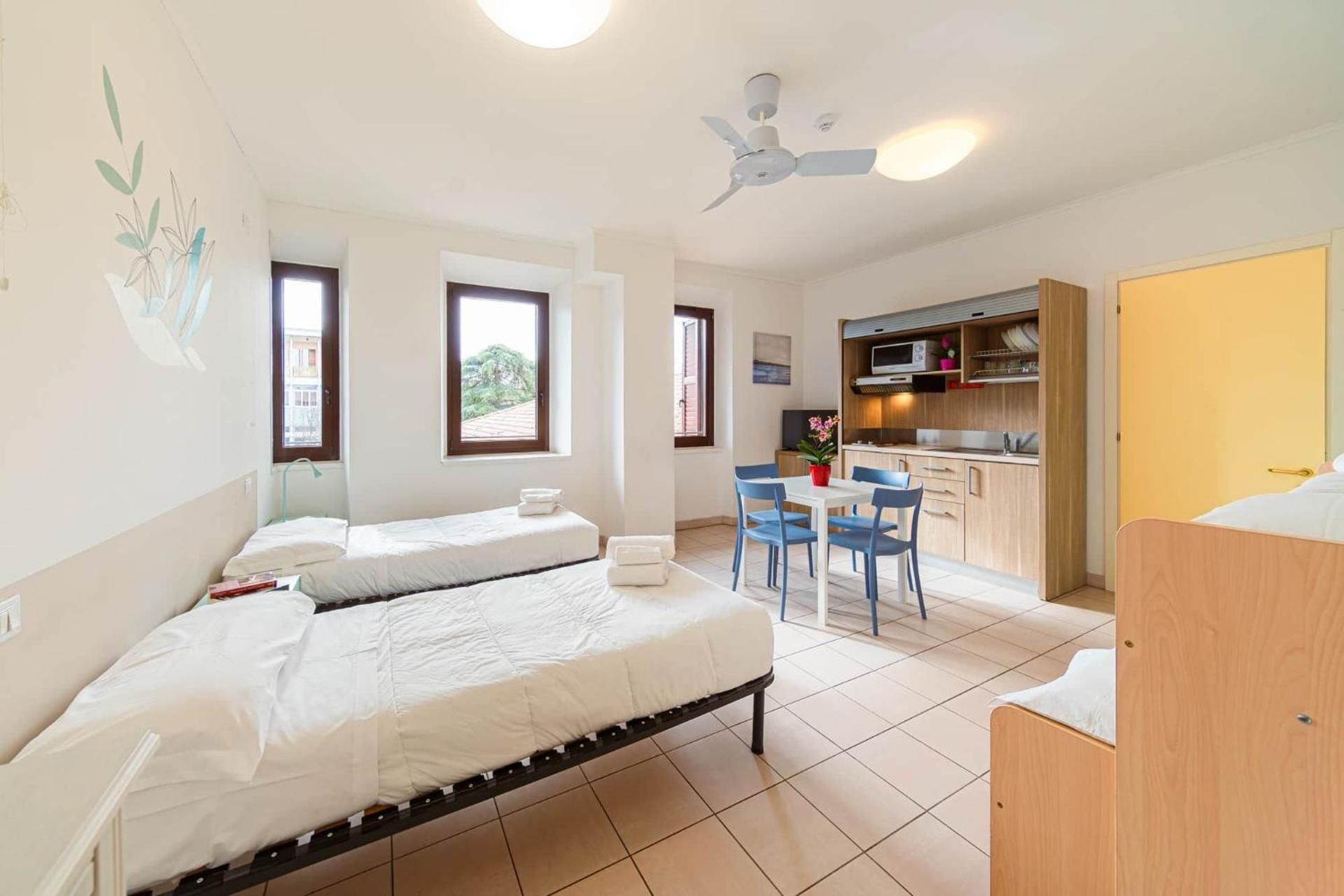 Quadruple Room with Private Bathroom
