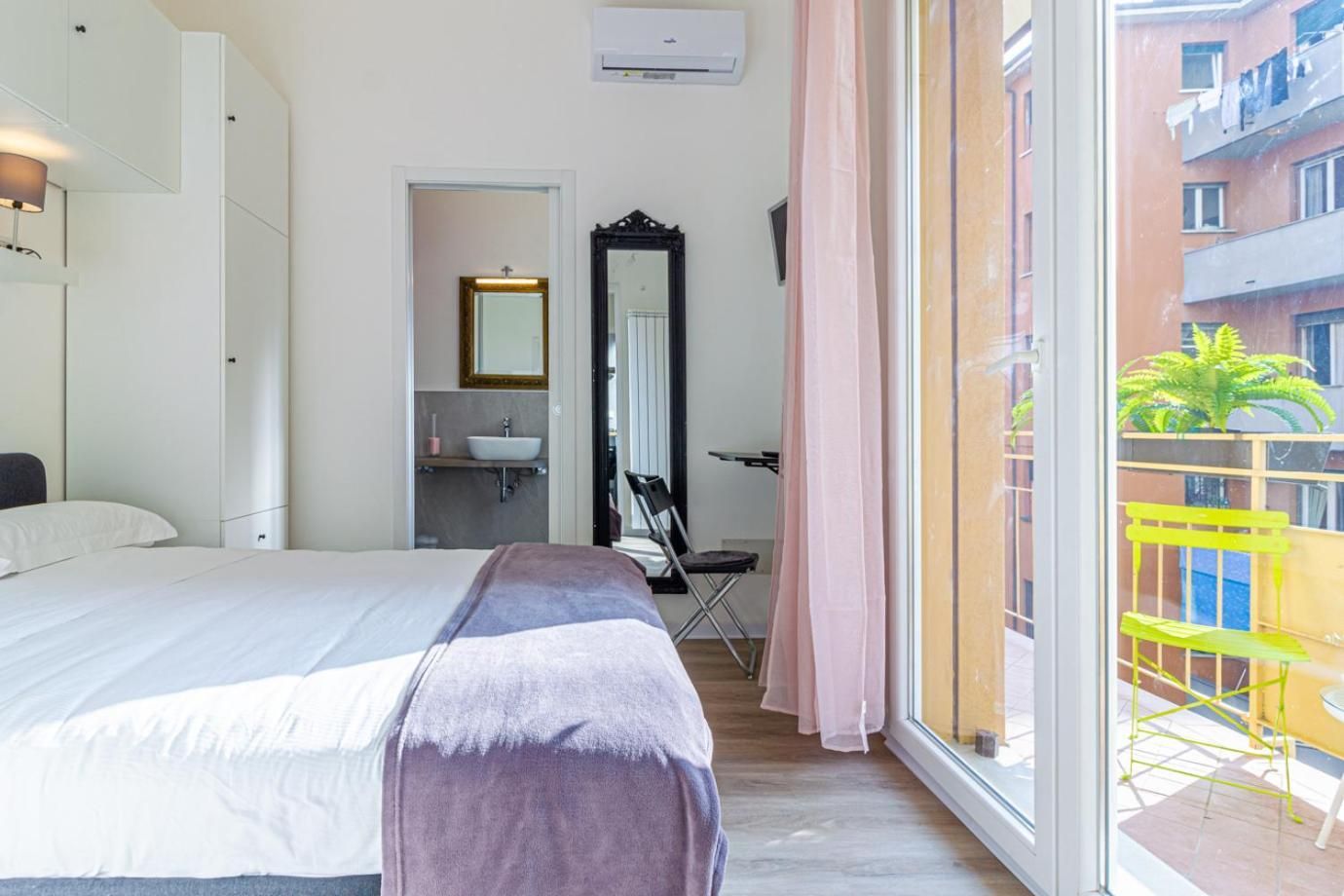 Double Room with Balcony
