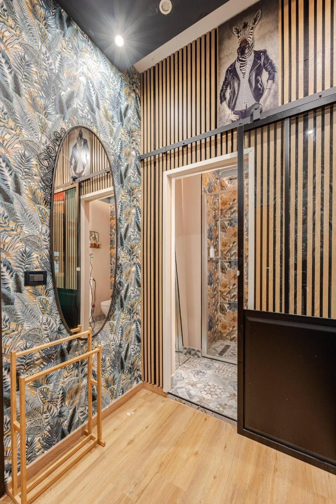 Deluxe Double Room with Shower