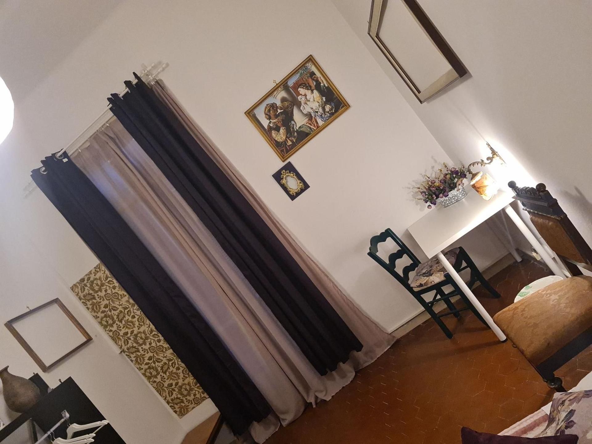 Standard Single Room with Shared Bathroom