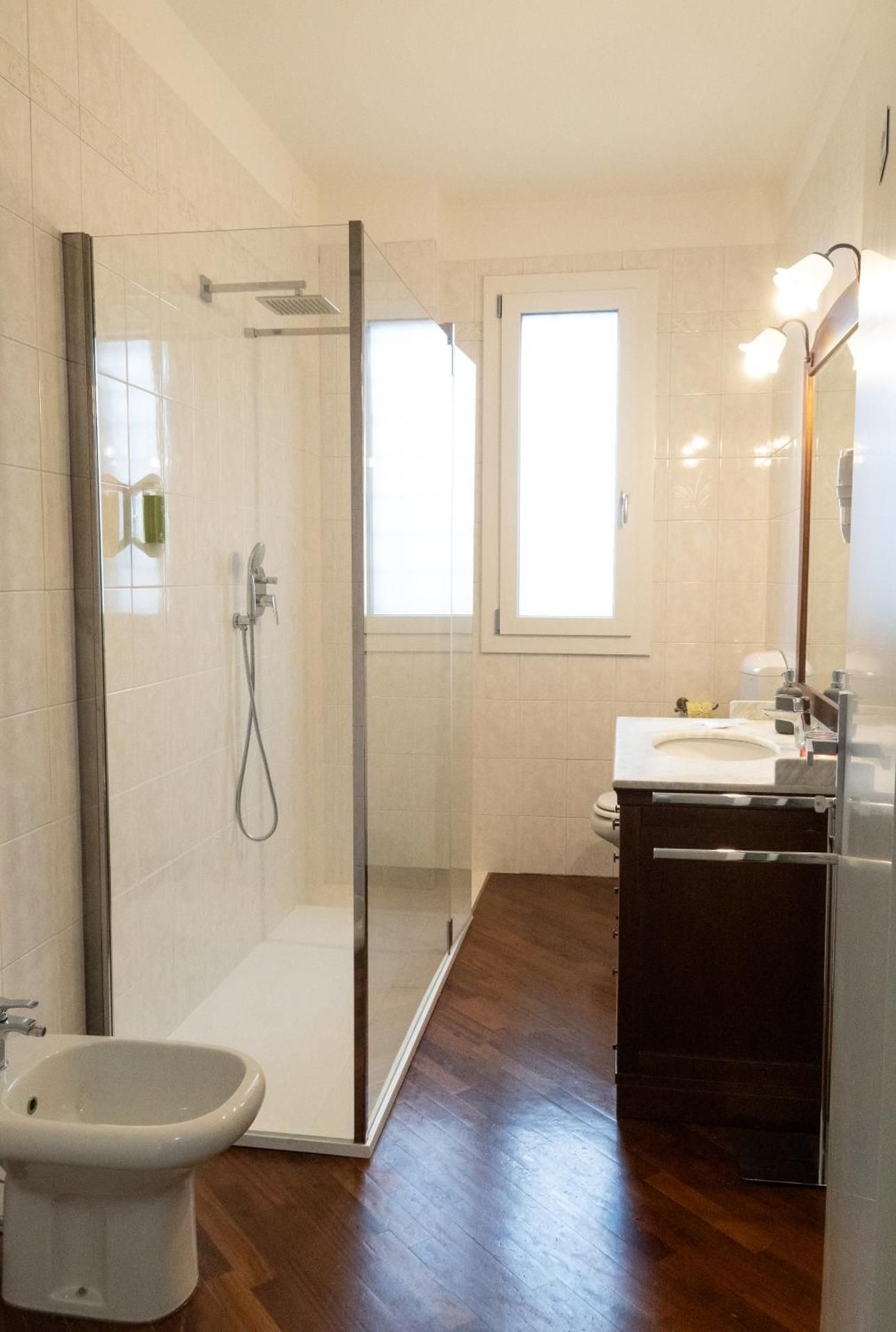 Double or Twin Room with Private Bathroom