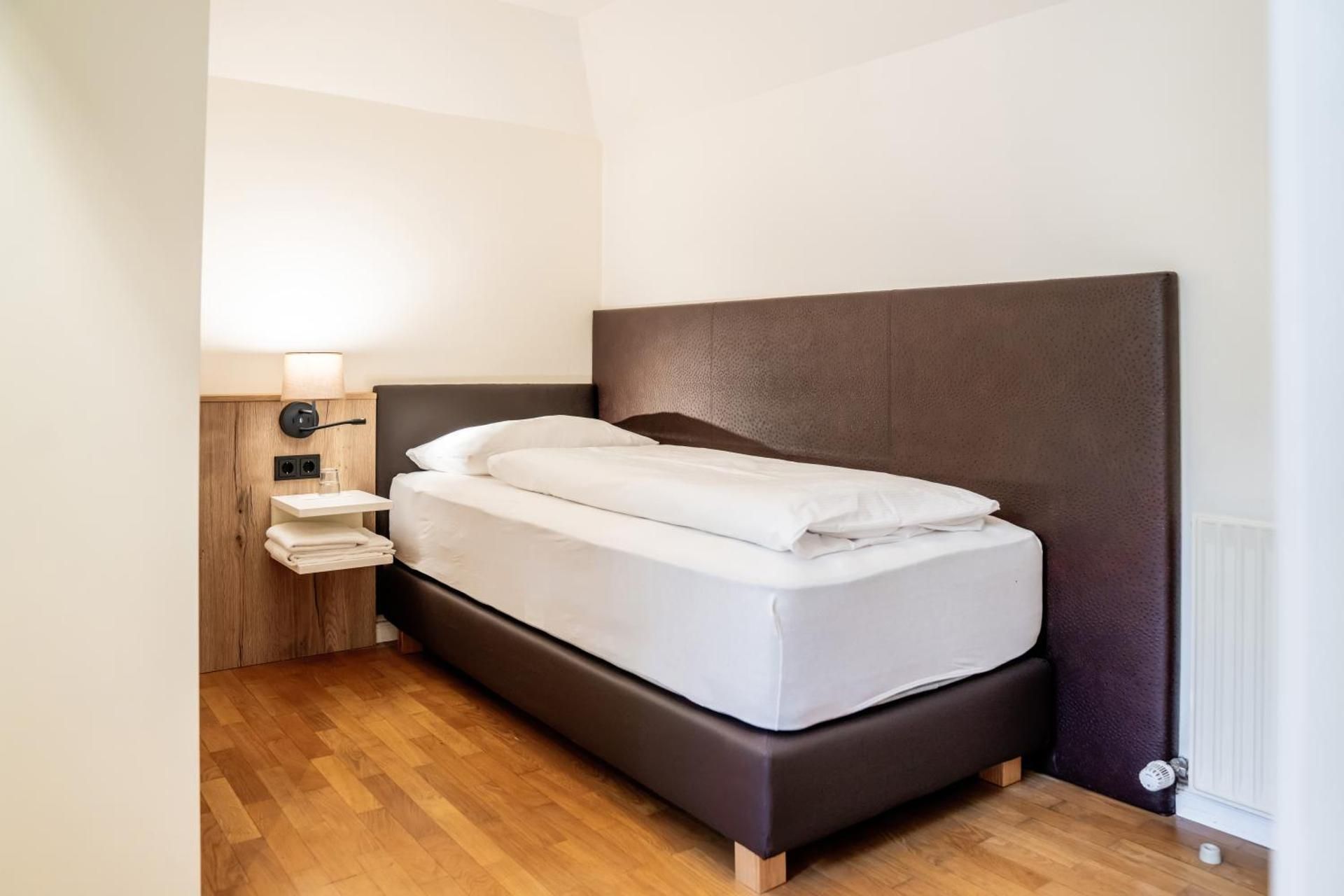 Single Room with Shower