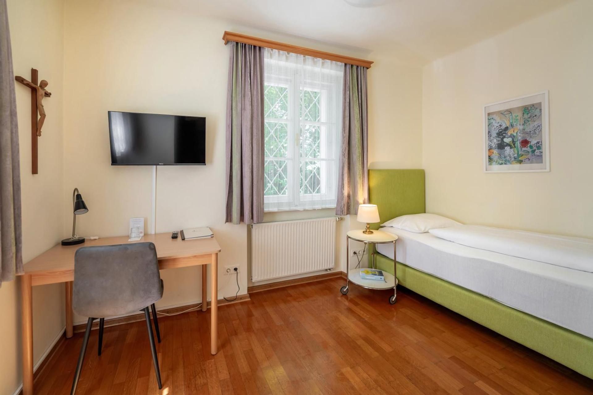 Single Room with Shower