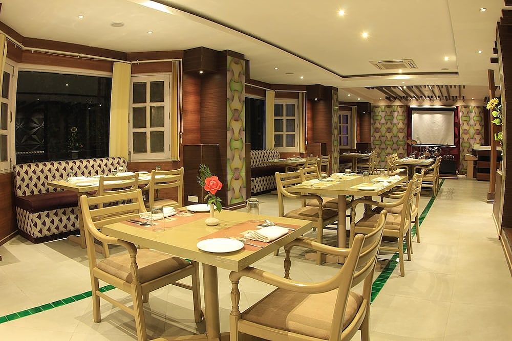 undefined Hotel Piccadily Manali 4