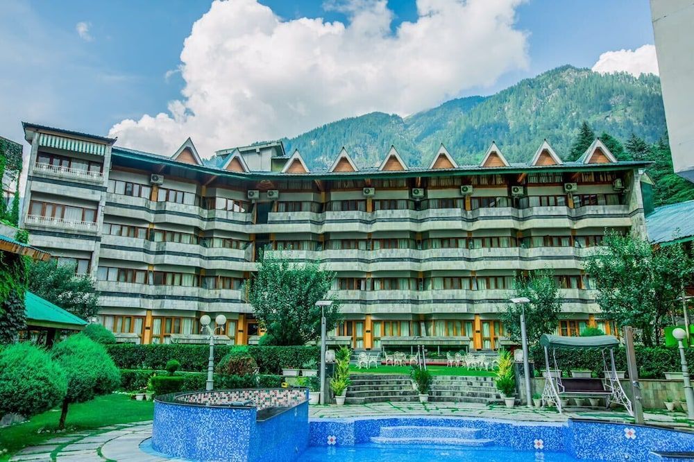 undefined Hotel Piccadily Manali 7