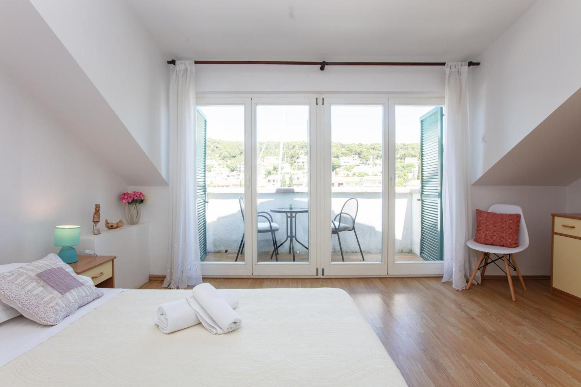 One-Bedroom Apartment with Balcony and Sea View