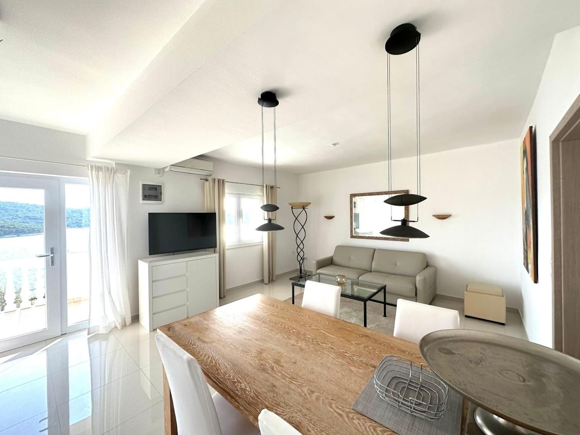 Apartment with Sea View