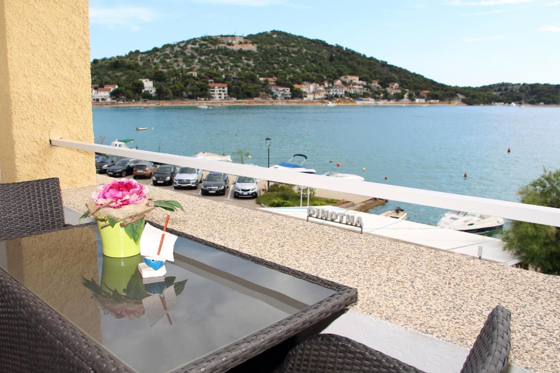 Studio with Sea View