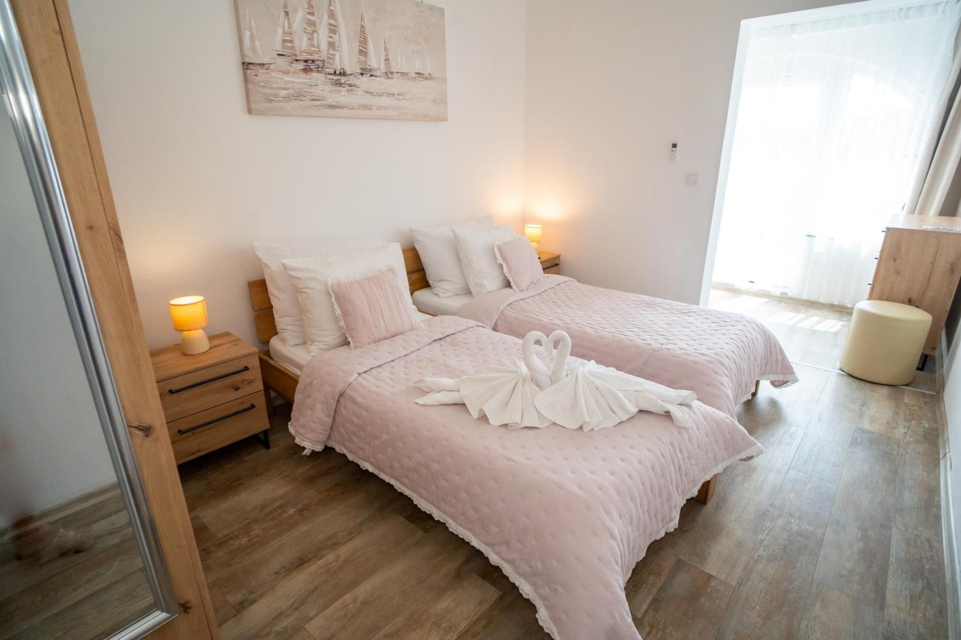 Deluxe Twin Room with Sea View